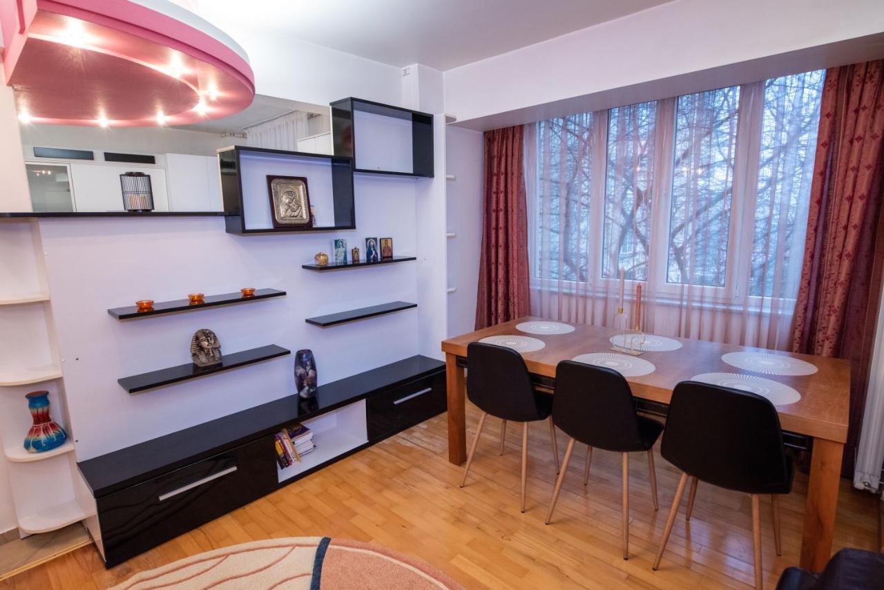 Cozy Apartment In Suceava Esterno foto